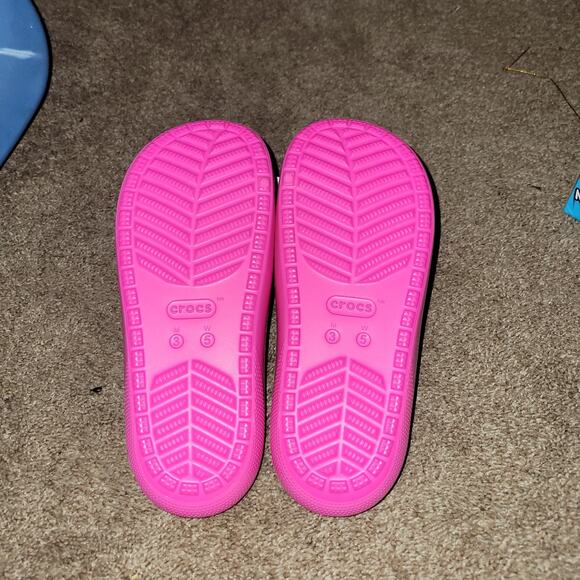 Crocs Classic Sz 3/5 Unisex Adults Slip-On Slide Sandal - Electric Pink/ New - Picture 2 of 5